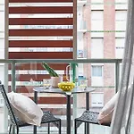 Lugaris Rambla Apartment