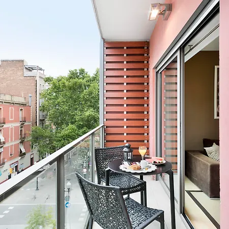 Lugaris Rambla * برشلونة