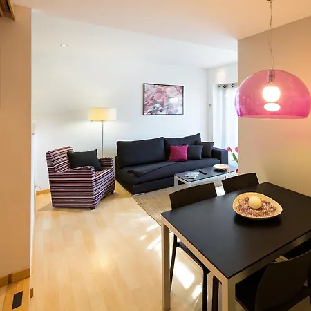 Lugaris Rambla Apartment