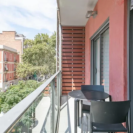 Lugaris Rambla Apartment