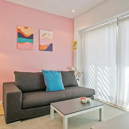Lugaris Rambla * برشلونة