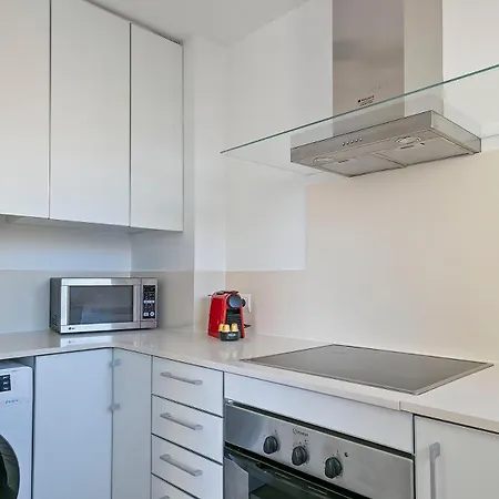 Lugaris Rambla Apartment